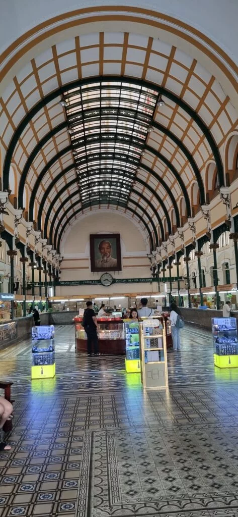 8 Top-Rated Tourist Attractions in Ho Chi Minh City 8 20230918 082403