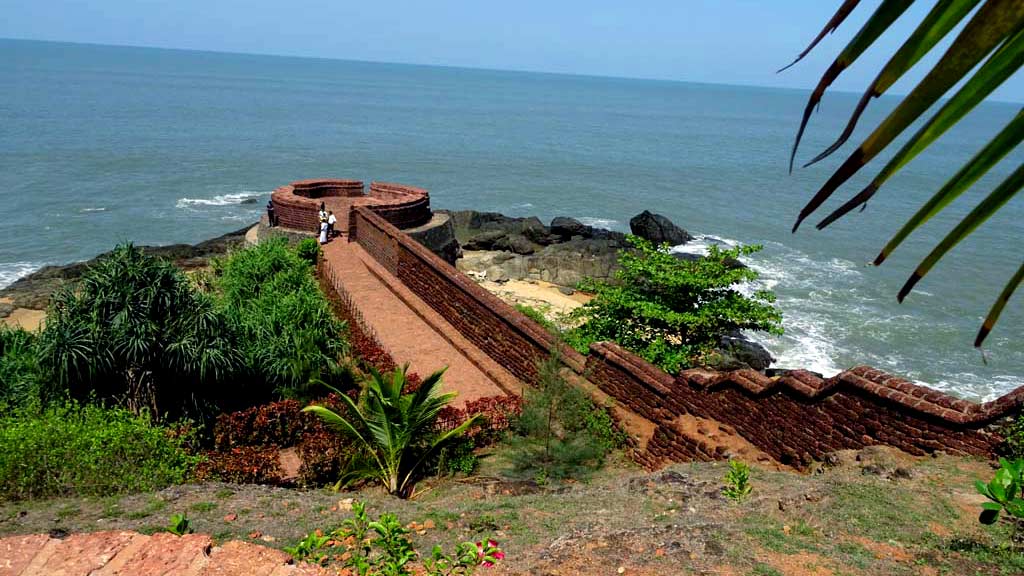 Top 10 Best Places to visit in Kerala 11 Bekal Fort